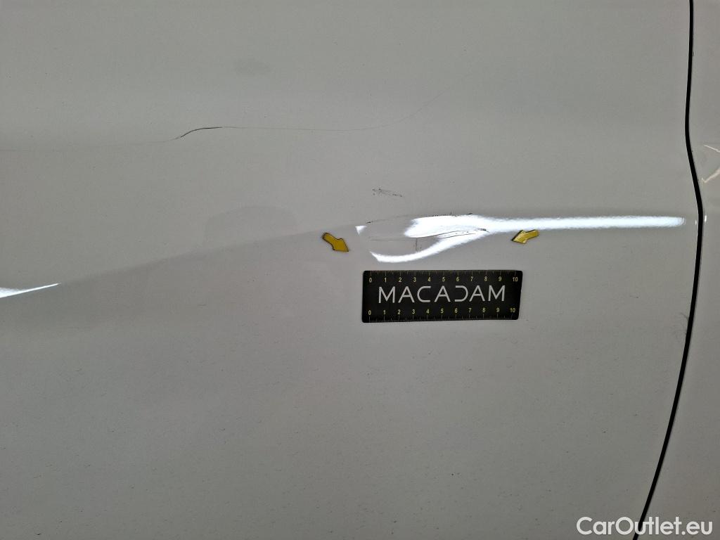  Peugeot  208  Premium 1.5 HDi 100CV BVM6 E6d #8
