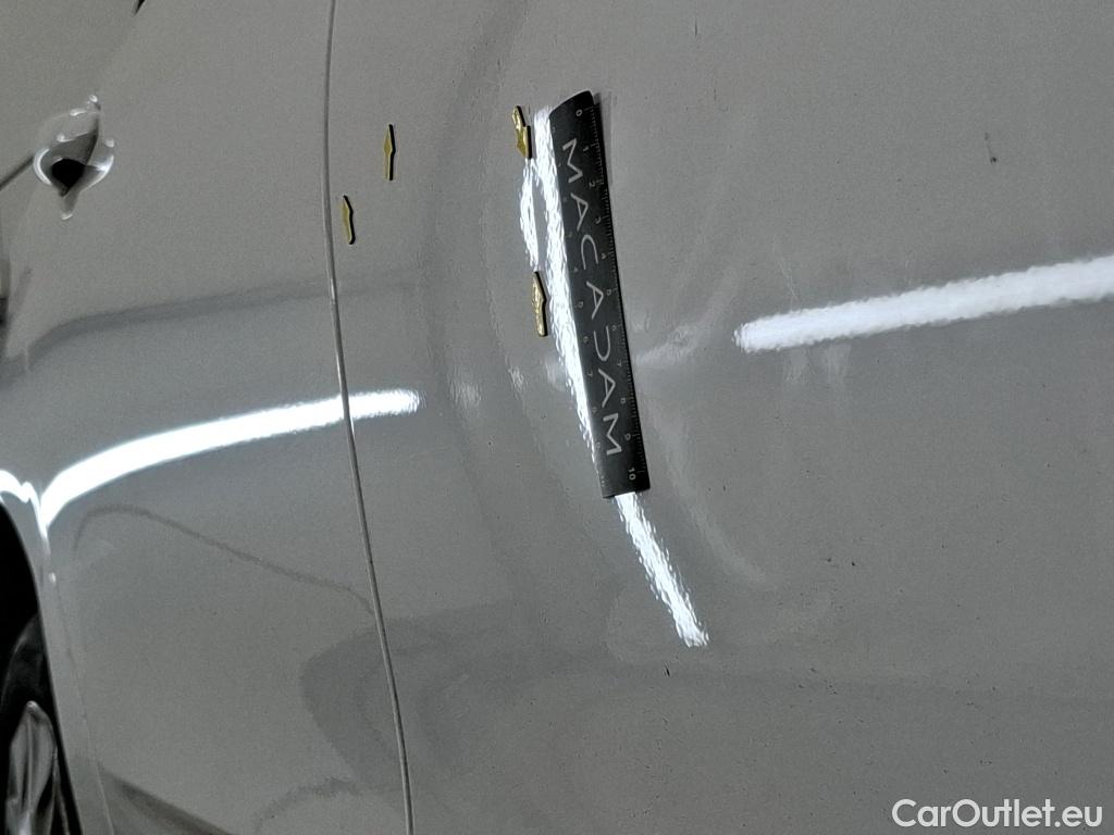  Citroen  C4  Berlina Club Entreprise 1.6 HDi 90CV BVM5 E5 #47