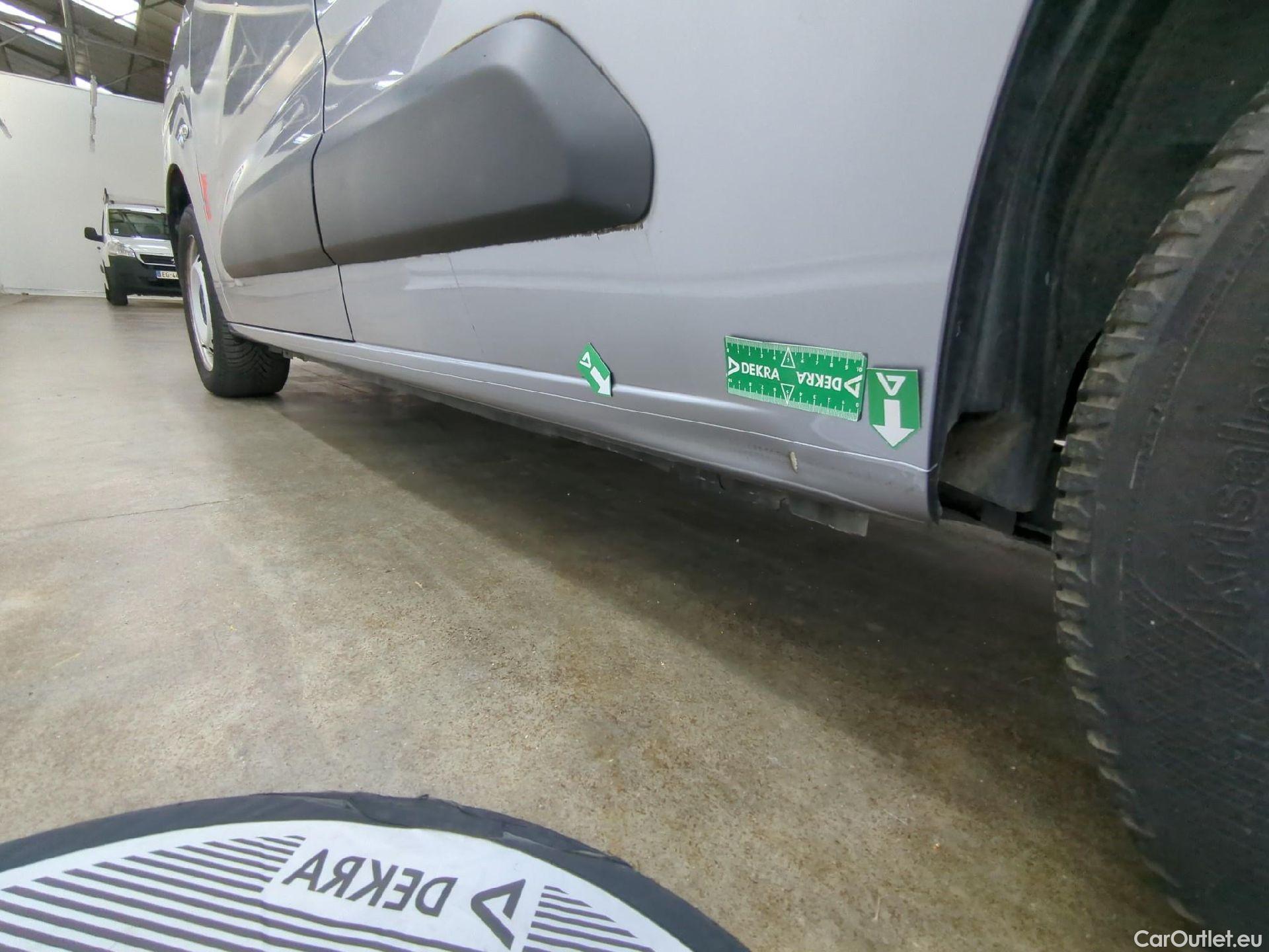  Peugeot  Partner  Asphalt L1 1.5 HDi 130CV BVA8 E6dT #17