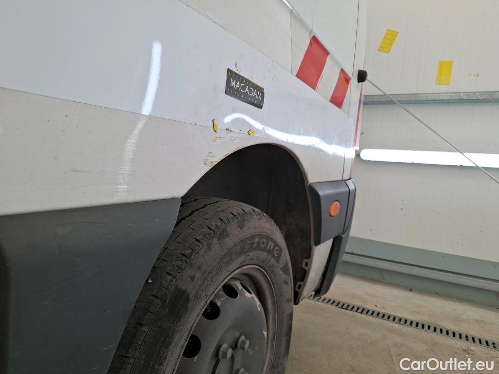  Nissan  NV400 NISSAN  VU 4p Fourgon L3H2 2.3 DCI TT 170 S/S 3500 N-Connecta #23