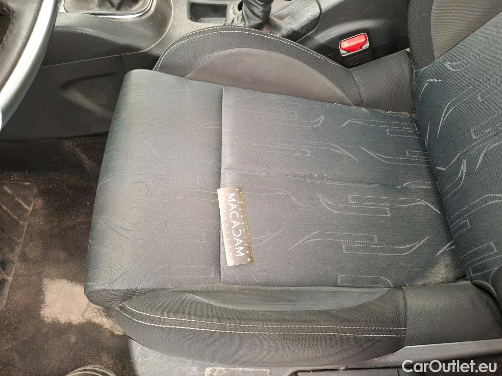  Citroen  C4  Berlina Club Entreprise 1.6 HDi 90CV BVM5 E5 #55