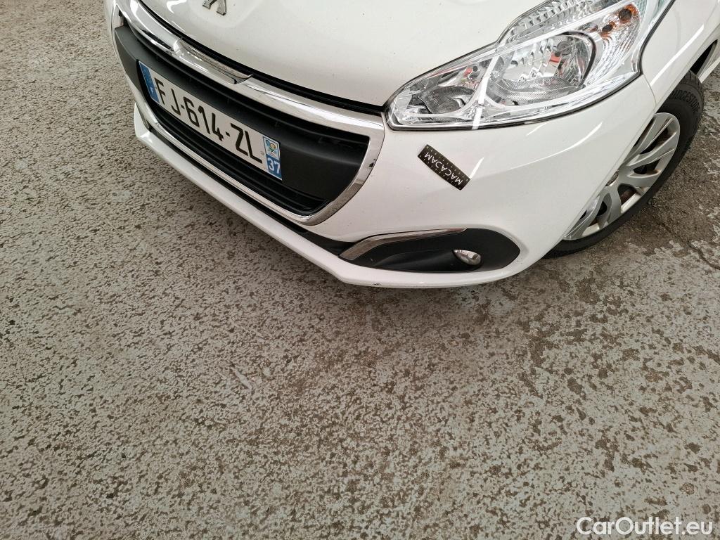  Peugeot  208  Affaire Premium Pack 1.5 HDi 100CV BVM5 E6dT #1