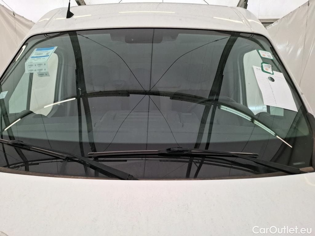  Nissan  NV400 NISSAN  VU 4p Fourgon L3H2 2.3 DCI TT 170 S/S 3500 N-Connecta #10