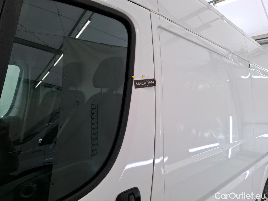  Citroen  Jumper CITROEN  / 2014 / 4P / Fourgon tôlé 35 L2H2 BlueHDi 140 S&S BVM6 Driver #38