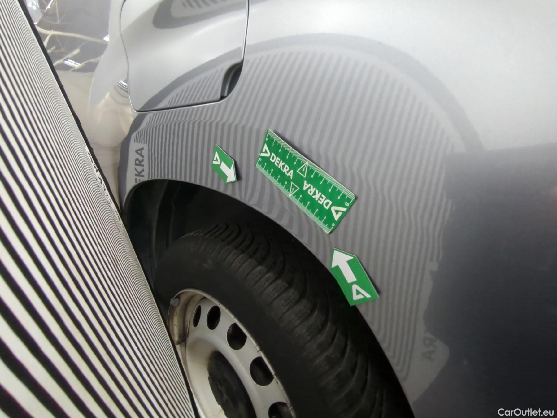  Peugeot  Partner  Asphalt L1 1.5 HDi 130CV BVA8 E6dT #15