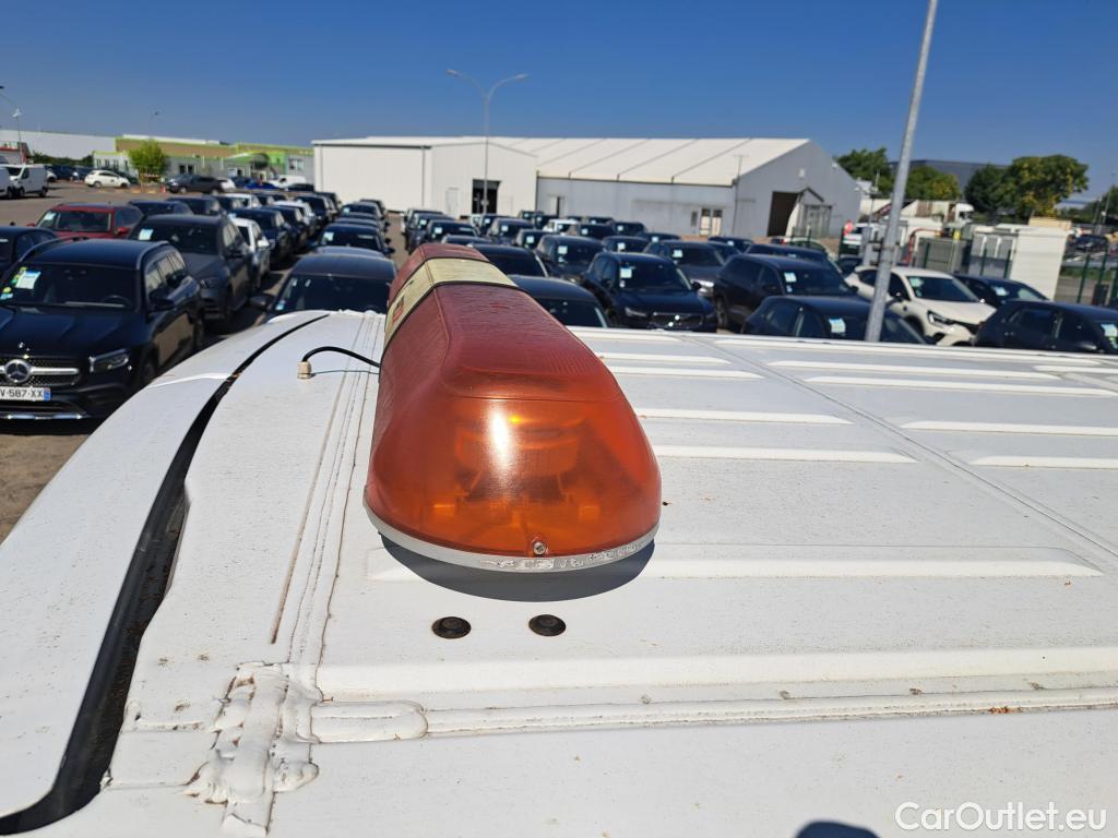  Nissan  NV400 NISSAN  VU 4p Fourgon L3H2 2.3 DCI TT 170 S/S 3500 N-Connecta #32