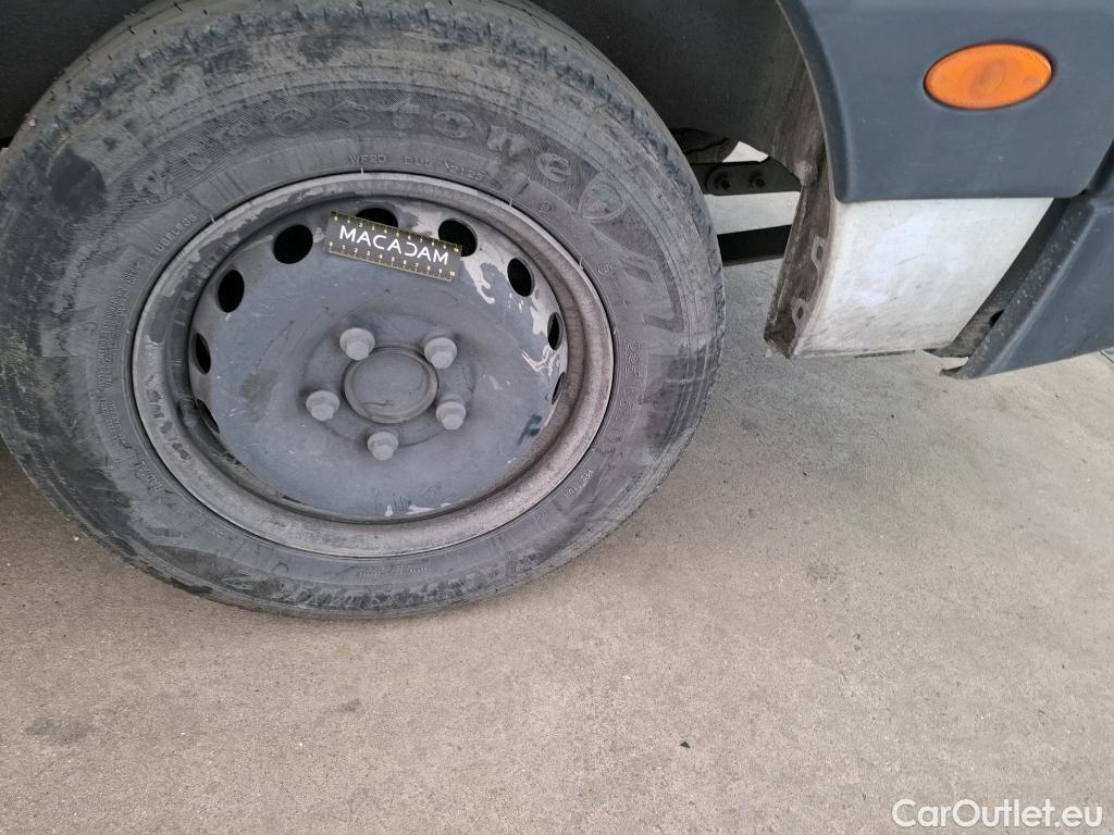  Nissan  NV400 NISSAN  VU 4p Fourgon L3H2 2.3 DCI TT 170 S/S 3500 N-Connecta #94