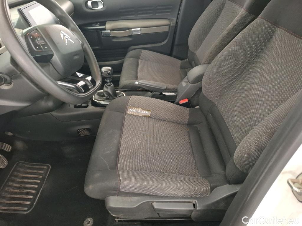  Citroen  C4 Cactus  Live Société 1.5 BlueHDi 100CV BVM6 E6dT #33