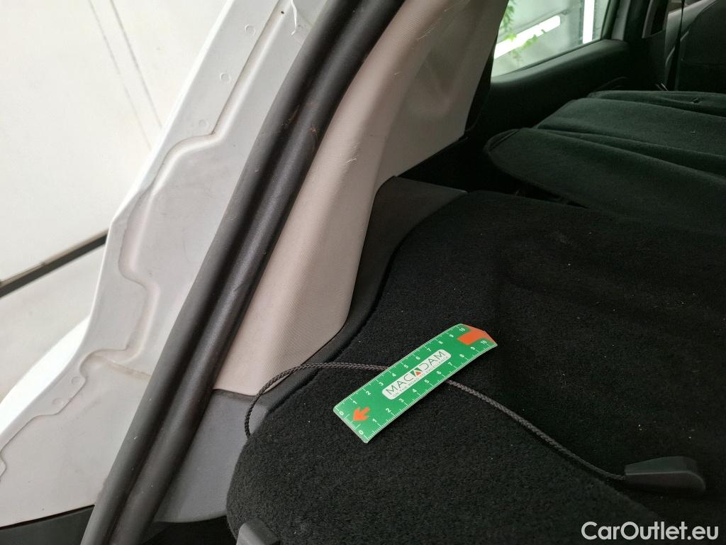  Renault  Clio  IV Air 1.5 dCi 90CV BVM5 E6 #18