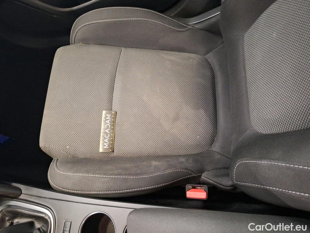  Renault  Megane  IV Berline 5 ptes. Société Air Nav Reversible 1.5 dCi 90CV BVM6 E6 #9