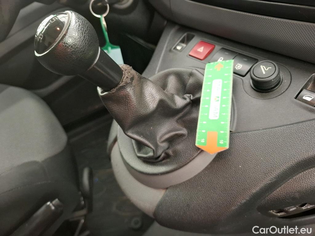  Peugeot  Partner  L1 Premium Pack 1.6 HDi 100CV BVM5 E6 #86