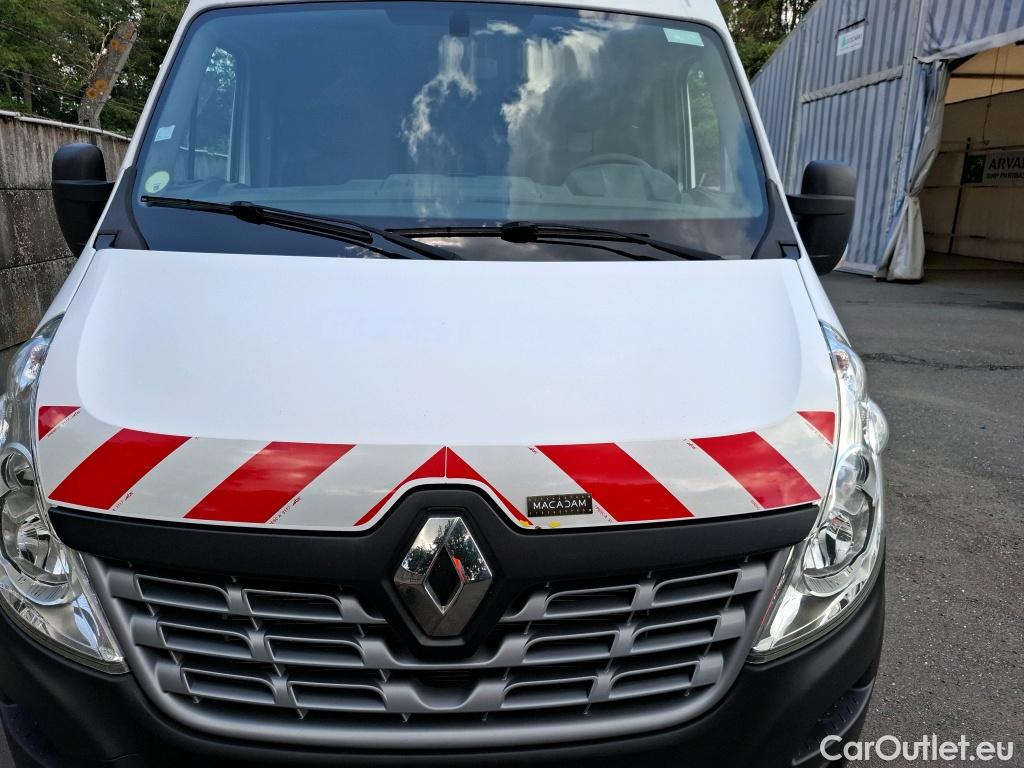  Renault  Master RENAULT  VU 4p Fourgon FG GCf Trac F3500 L2H2 Energy dCi 145 E6 #33