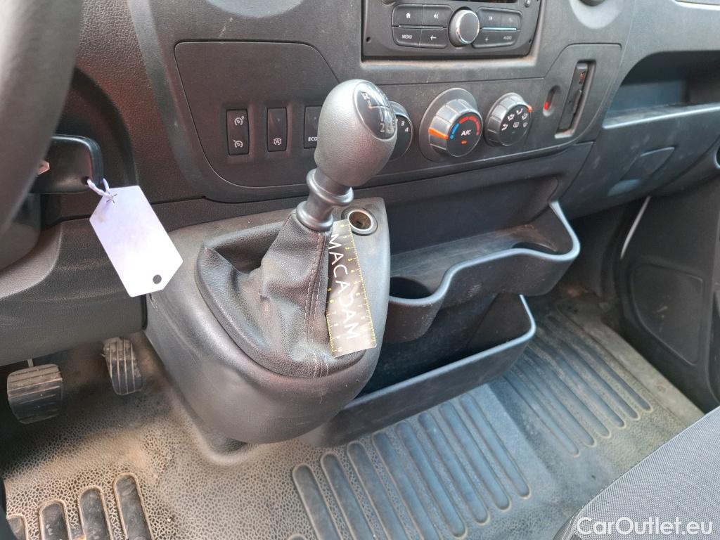  Renault  Master RENAULT  VU 4p Fourgon FG GCf Trac F3500 L2H2 Energy dCi 145 E6 #8