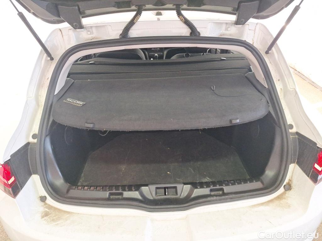  Renault  Megane  IV Berline 5 ptes. Société Air Nav Reversible 1.5 dCi 90CV BVM6 E6 #10