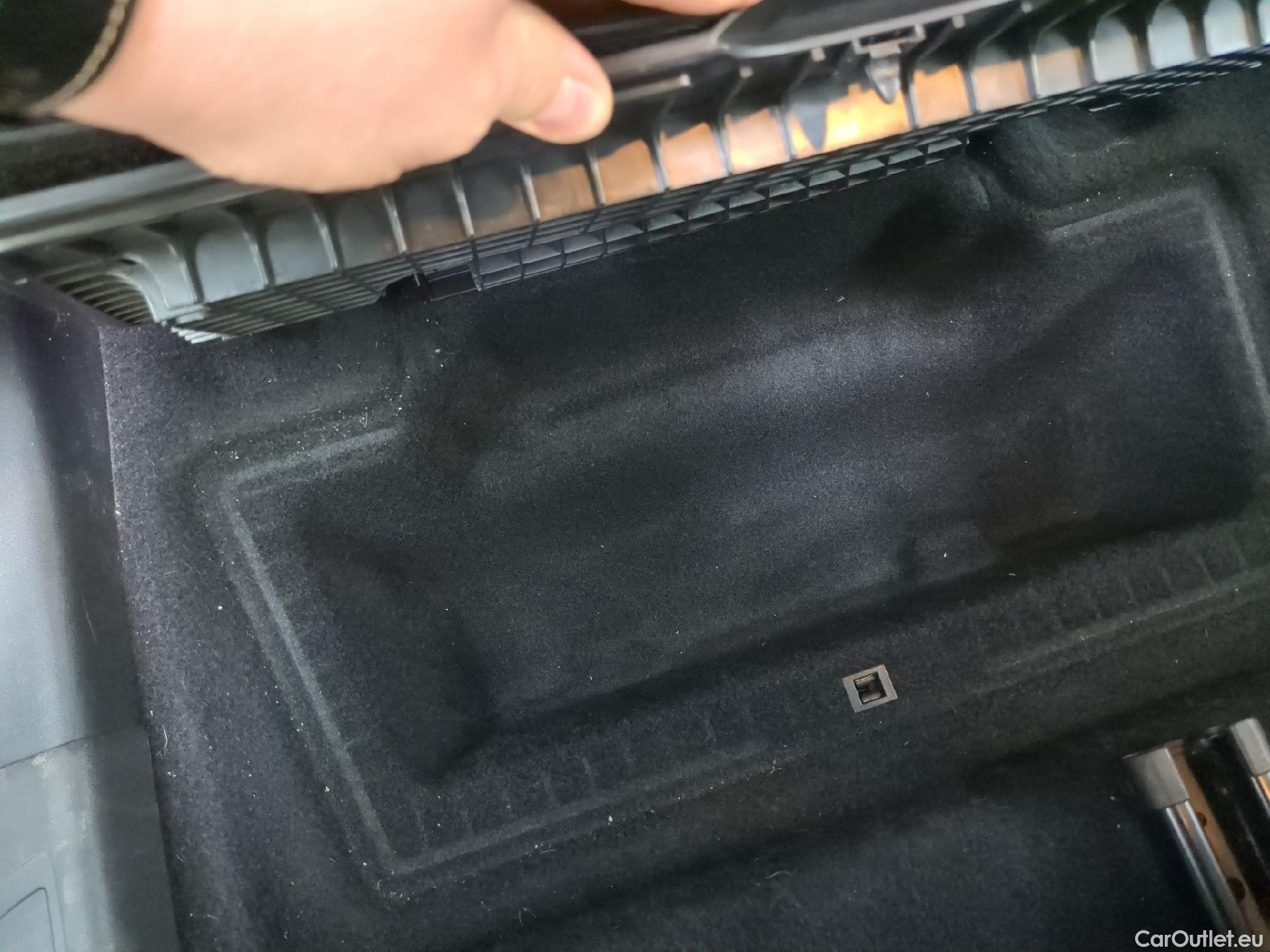  Citroen  C4 Grand Picasso /Spacetourer Business 1.5 BlueHDi 130CV BVA8 E6dT / VO RECONDITIONNE - PHOTOS AVANT RECONDITIONNEMENT #3