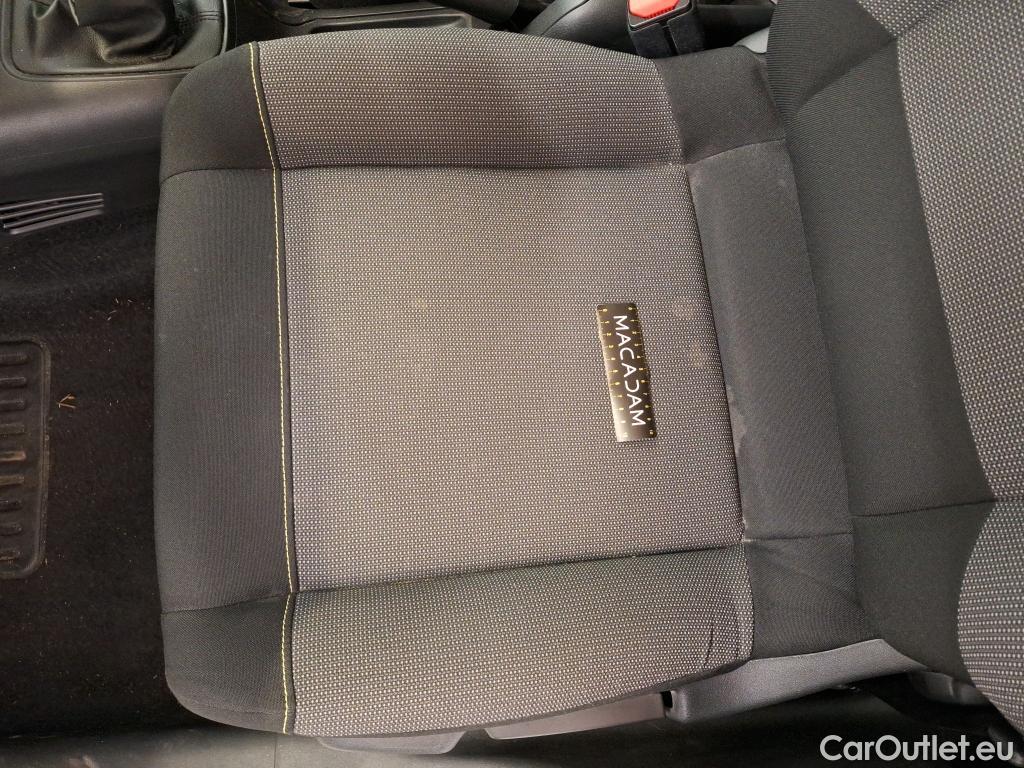  Citroen  C3  Feel 1.5 BlueHDI 100CV BVM5 E6dT #26