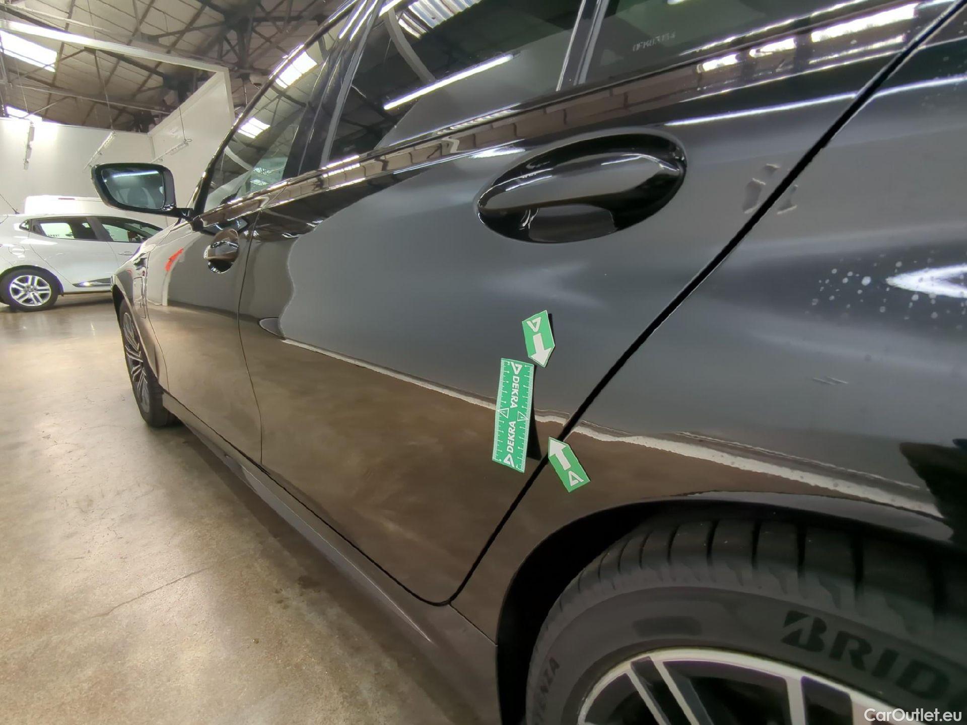  Bmw  Serie 3 BMW Série 3 Touring / 2022 / 5P / Break 330e 292ch M Sport BVA8 Hybride #13