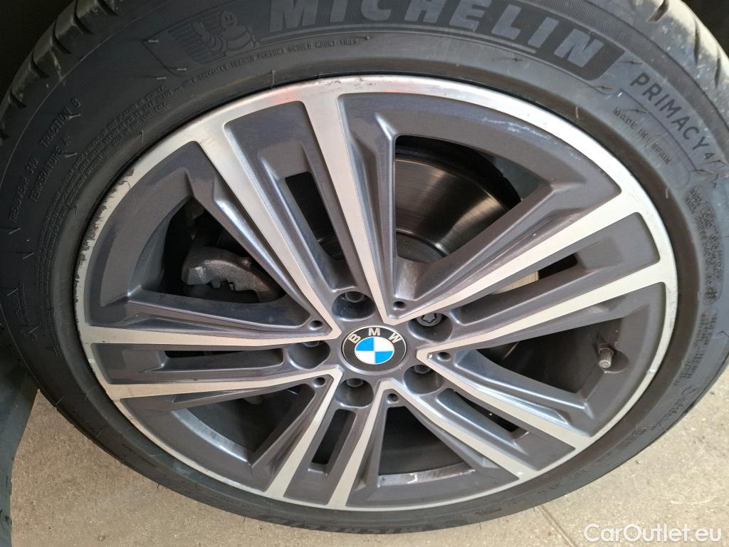  Bmw  Serie 1 BMW Série 1 / 2019 / 5P / Berline 118d Business Design #14