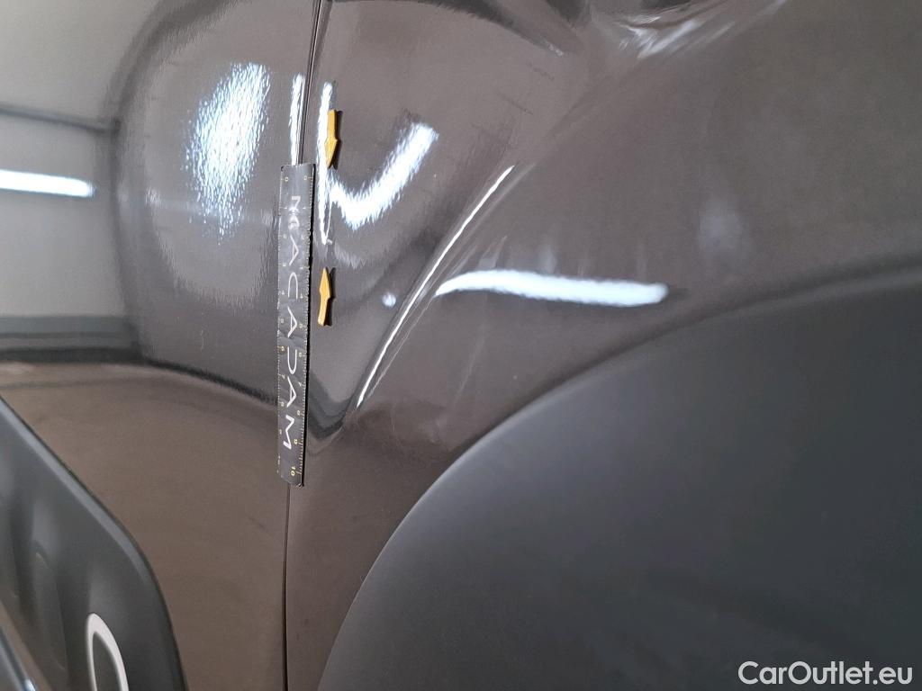  Citroen  C3 CITROEN  / 2016 / 5P / Berline PureTech 110 S&S BVM6 Shine Business #15