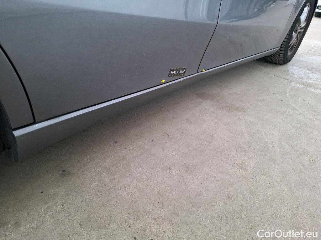  Mercedes  A-Klasse MERCEDES-BENZ Classe A 5p Berline A 180 d Business Line 7G-DCT #41