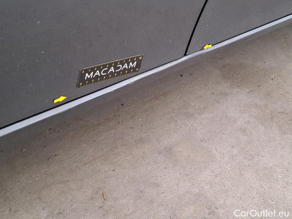  Mercedes  A-Klasse MERCEDES-BENZ Classe A 5p Berline A 180 d Business Line 7G-DCT #43