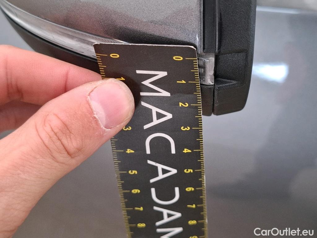  Mercedes  A-Klasse MERCEDES-BENZ Classe A 5p Berline A 180 d Business Line 7G-DCT #47