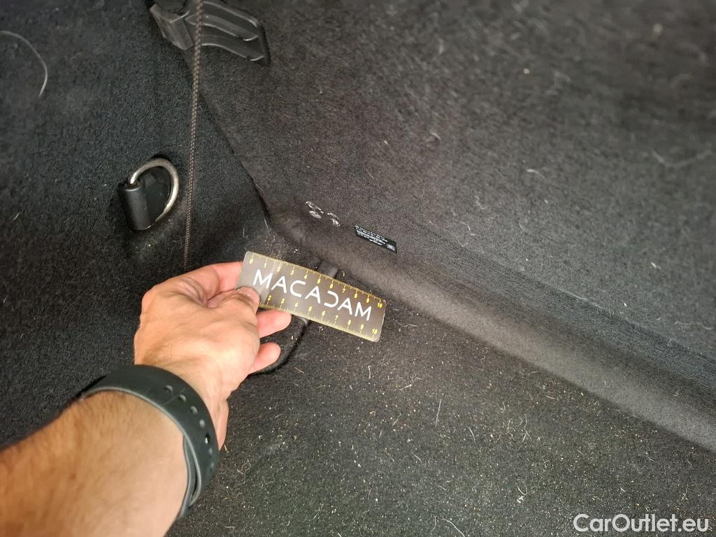  Mercedes  A-Klasse MERCEDES-BENZ Classe A 5p Berline A 180 d Business Line 7G-DCT #36