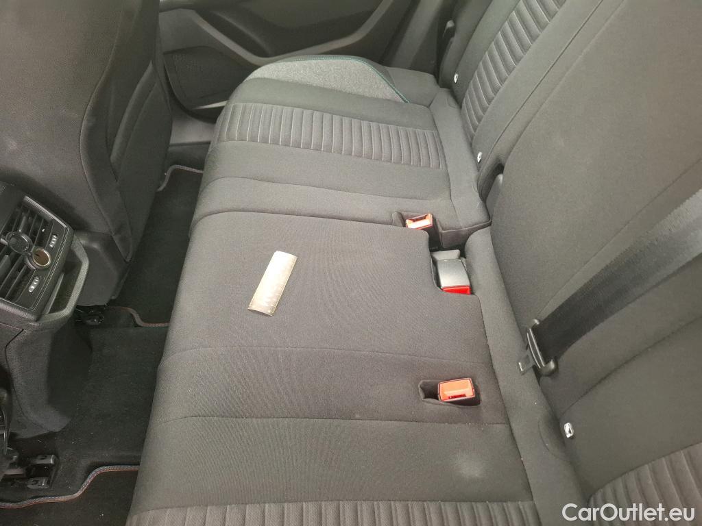  Peugeot  3008  II Active Pack 1.2 PureTech 130CV BVA8 E6d #28