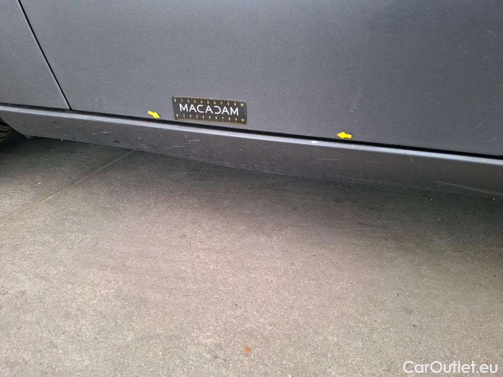  Mercedes  A-Klasse MERCEDES-BENZ Classe A 5p Berline A 180 d Business Line 7G-DCT #39