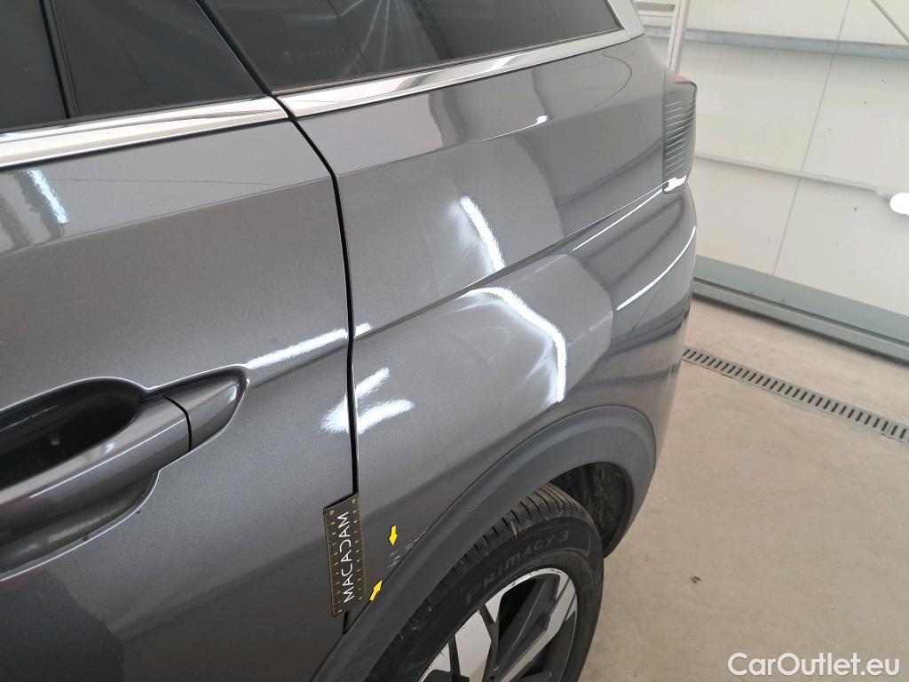  Peugeot  5008  GT Line 1.6 165CV BVA6 E6 #12