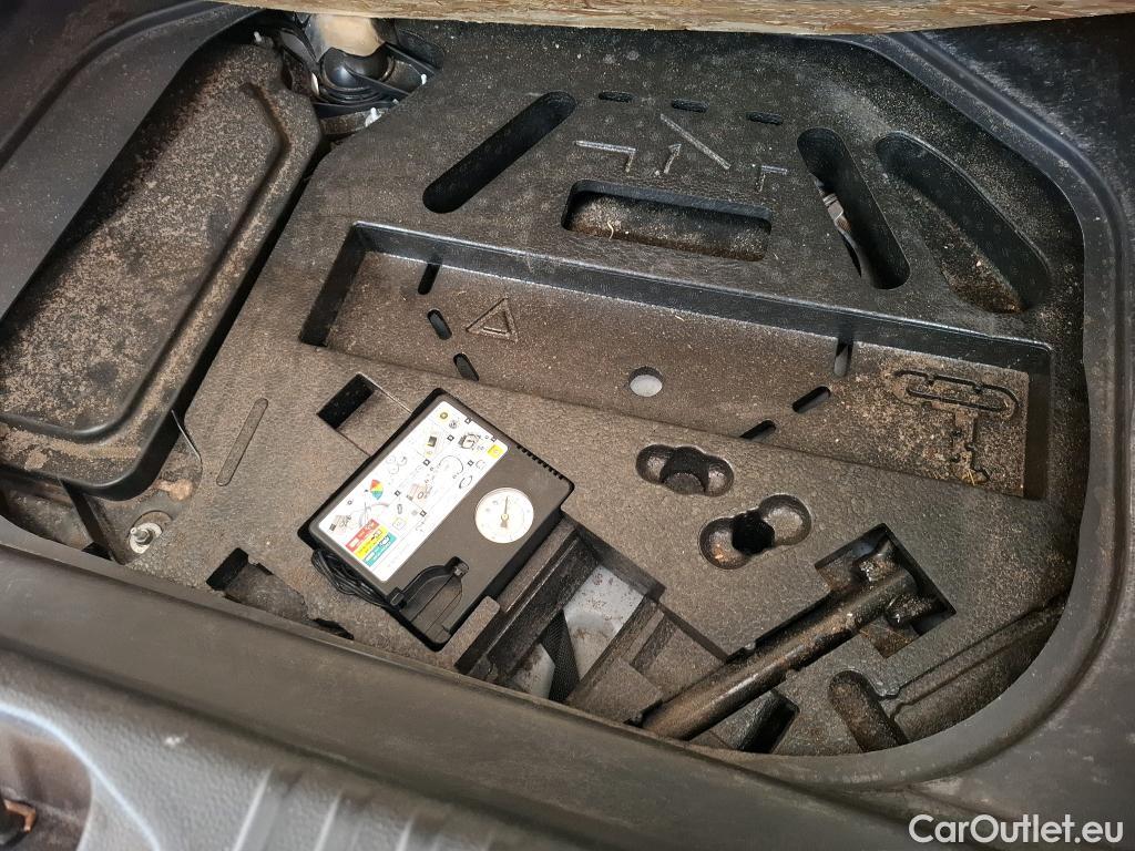  Renault  Clio  V Business  1.6 E-TECH Hybrid 140CV BVA6 E6d / TRANSFO VP/VF #24