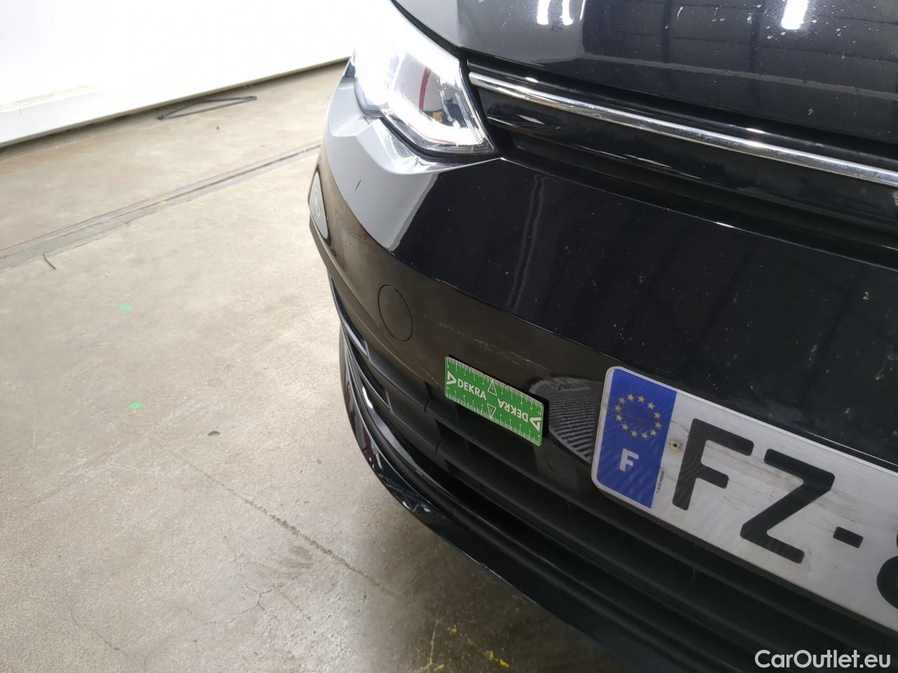  Volkswagen  Golf  VOLKSWAGEN / 2020 / 5P / Berline 2.0 TDI SCR 115 DSG7 Life Busi 1st #12