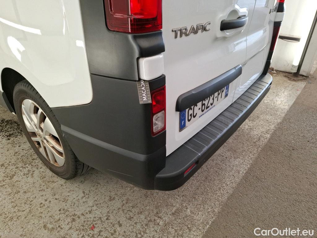  Renault  Trafic RENAULT  VU 4p Fourgon FG GCF L2H1 1300 dCi 120 #32