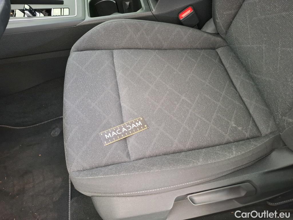  Volkswagen  Golf  VIII Berline Life 1st 2.0 TDI 115CV BVA7 E6d #15