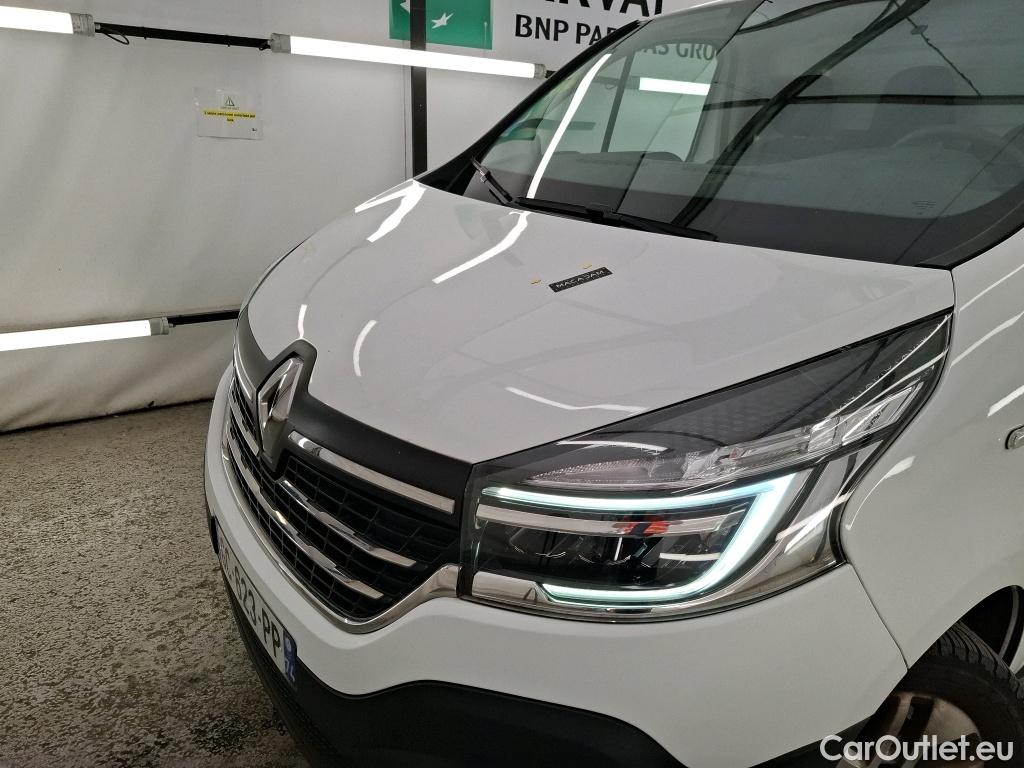  Renault  Trafic RENAULT  VU 4p Fourgon FG GCF L2H1 1300 dCi 120 #11