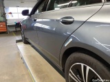  Mercedes  E-Klasse 300 d 4Matic T 9G-TRONIC Avantgarde Automatic Diesel/Electric  45 #39