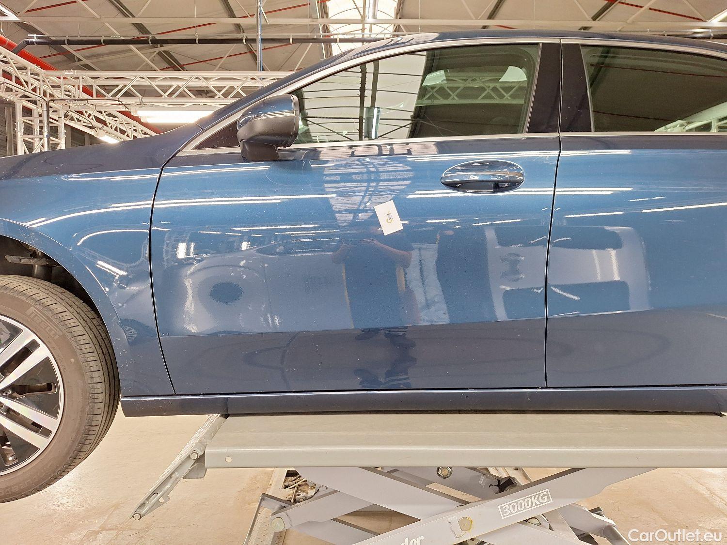  Mercedes  A-Klasse Mercedes, A-Class Berline '18, Mercedes-Benz  Limousine A 180 Business So #5