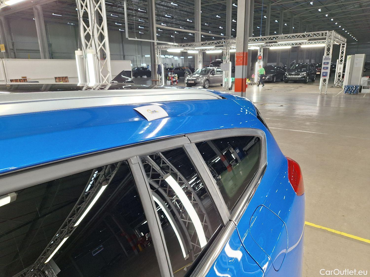  Ford  Focus Ford,  SW '18, Ford  Clipper 1.5i EcoB. 110kW Aut. Titanium  #36