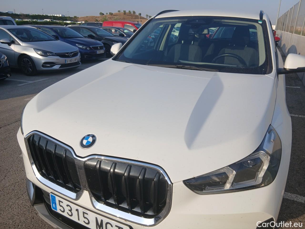  Bmw  X1 BMW  / 2022 / 5P / todoterreno sDrive18d #6
