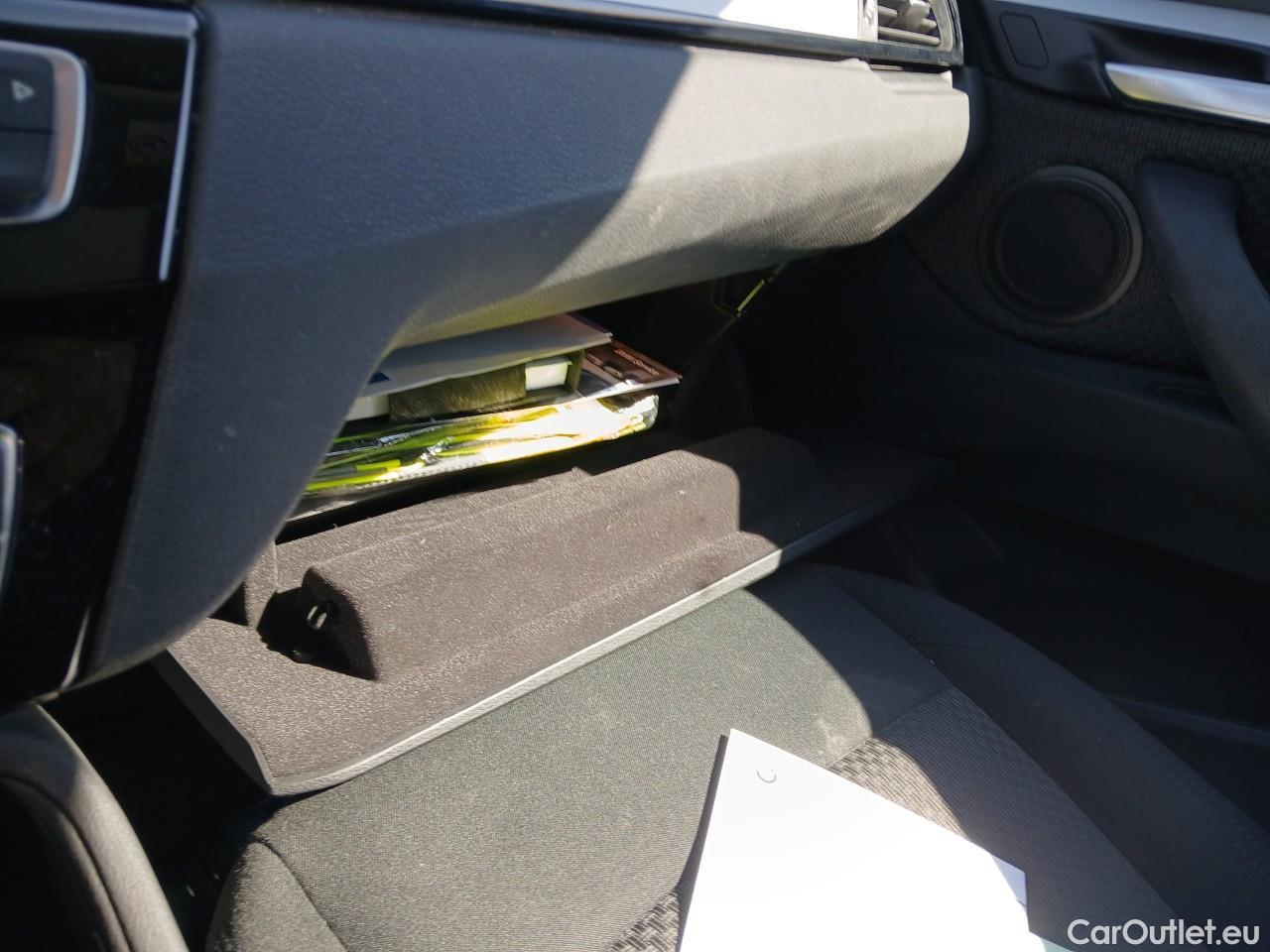  Bmw  X1 Serie  sDrive 18i Advantage 1.5 140CV AT7 E6dT #1