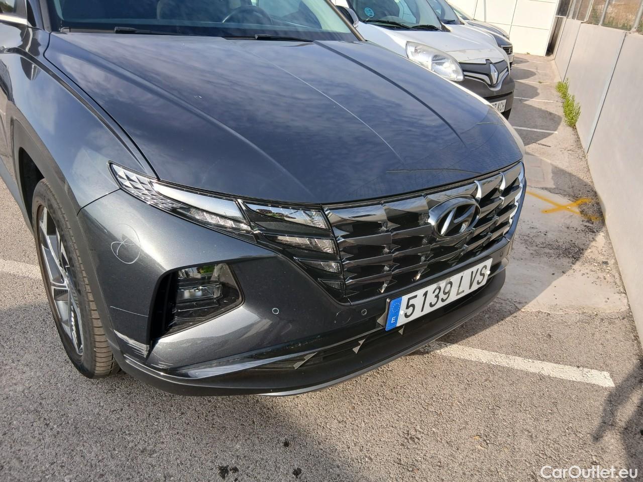  Hyundai  Tucson HYUNDAI  / 2020 / 5P / todoterreno 1.6 TGDI 169kW HEV Tecno Auto 2C #7