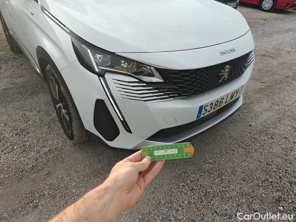  Peugeot  3008 PEUGEOT  / 2020 / 5P / todoterreno 1.5 BlueHDi 96kW (130CV) S&S GT #25