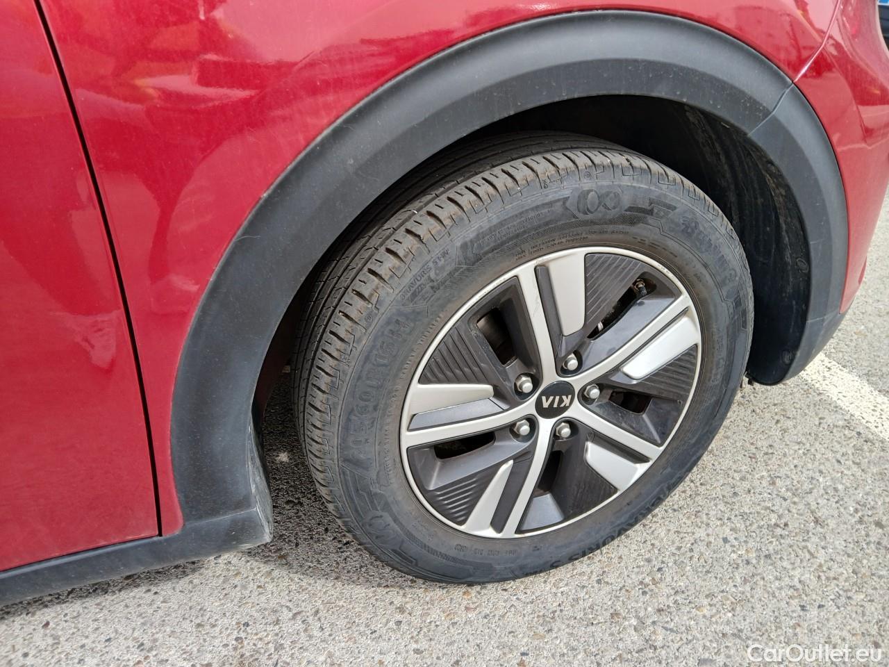  KIA  Niro  Drive 1.6 105CV AT6 E6dT #12