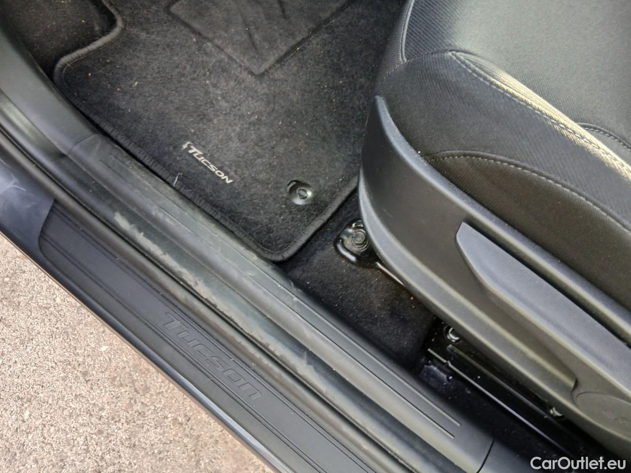  Hyundai  Tucson HYUNDAI  / 2020 / 5P / todoterreno 1.6 TGDI 169kW HEV Tecno Auto 2C #2