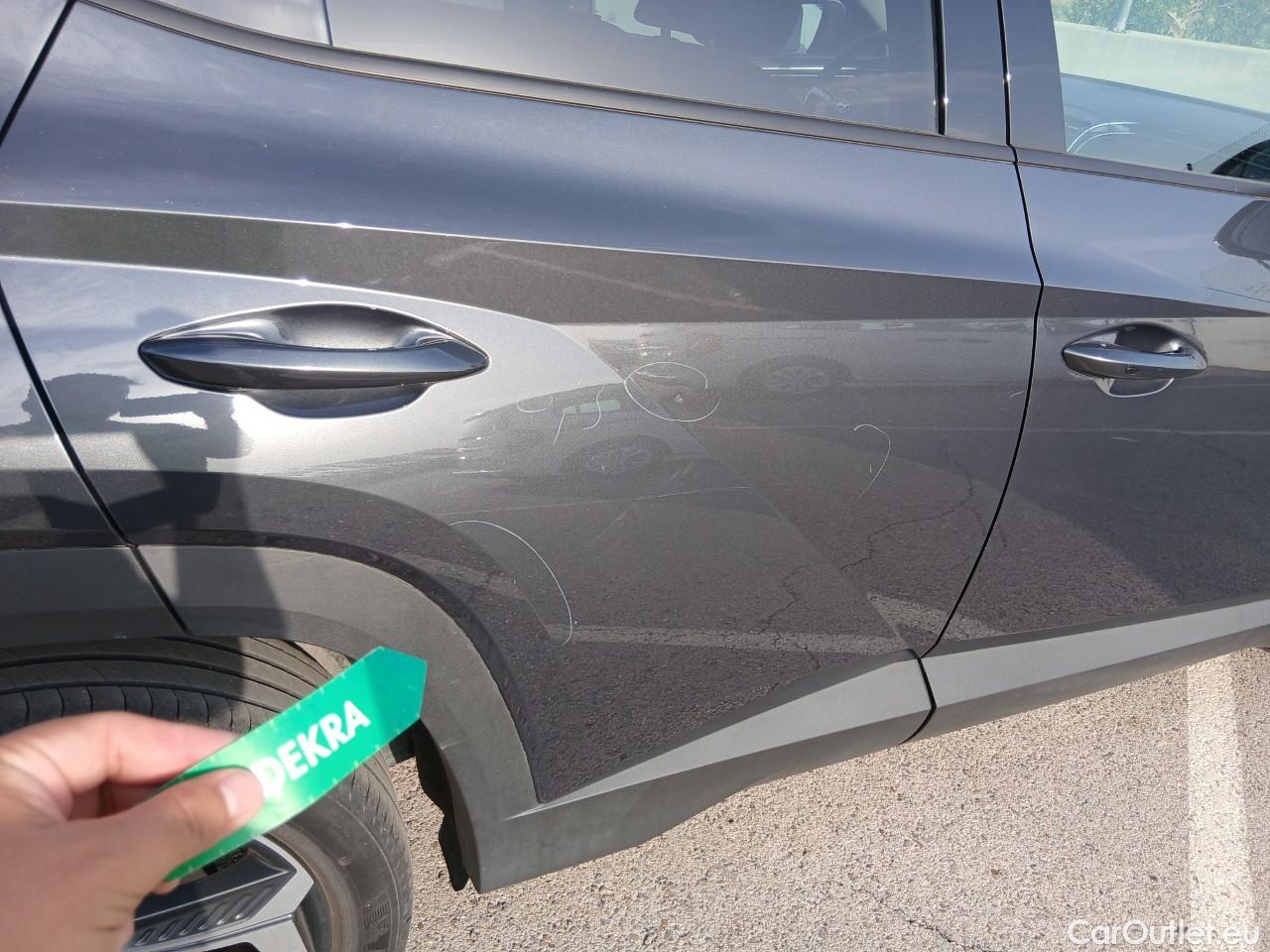  Hyundai  Tucson HYUNDAI  / 2020 / 5P / todoterreno 1.6 TGDI 169kW HEV Tecno Auto 2C #16