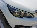  Peugeot  308 PEUGEOT  / 2017 / 5P / berlina con portón 5p Style BlueHDi 130 S&S #17