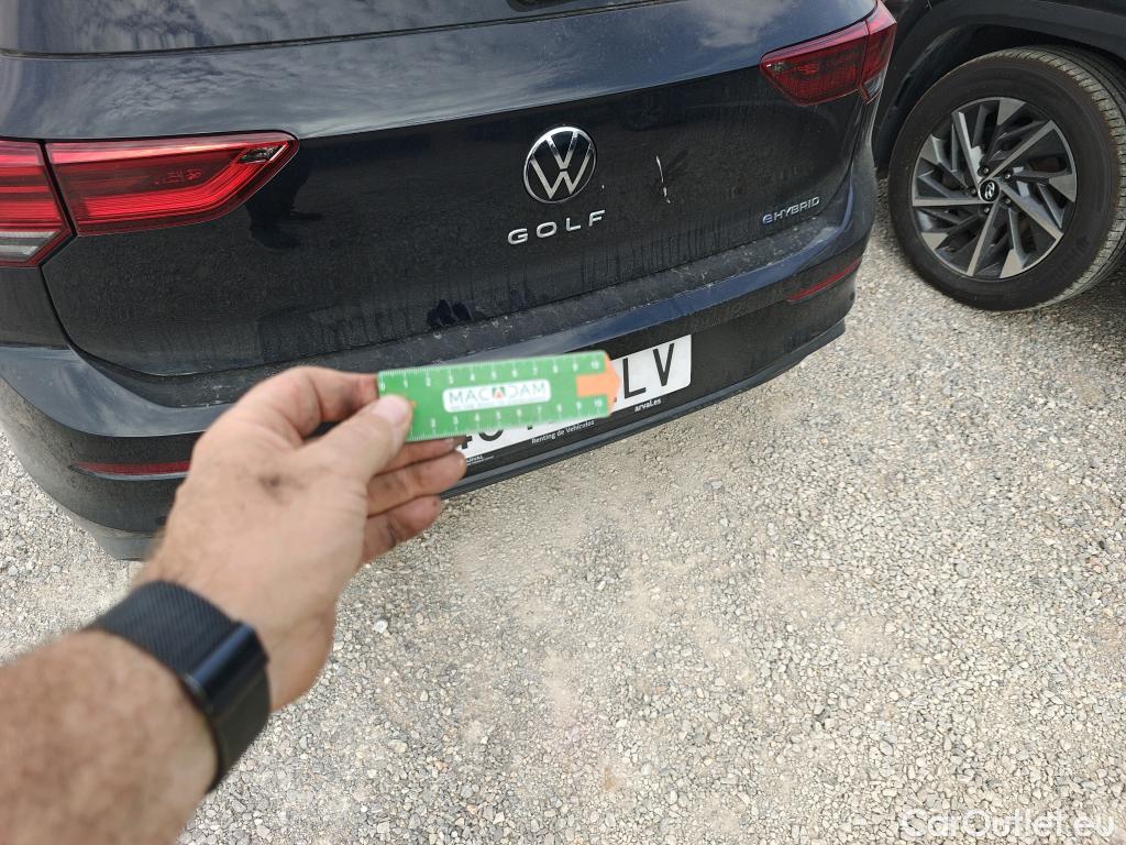  Volkswagen  Golf  VIII Lim. Life 2.0 TDI 115CV MT6 E6dT #11