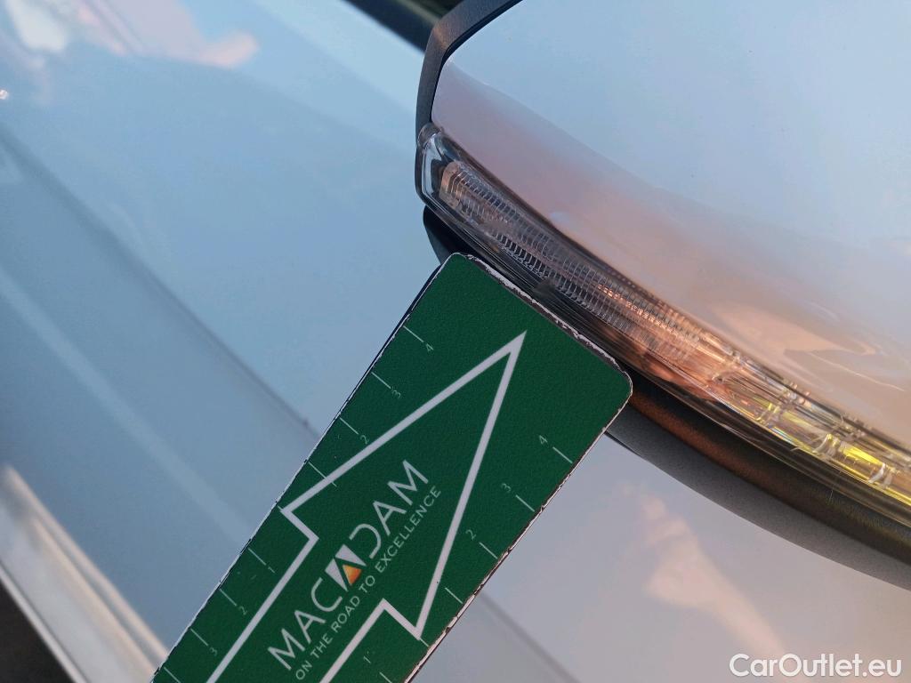  Volkswagen  Golf  VII Berlina Advance 1.6 TDI 115CV MT5 E6 #20