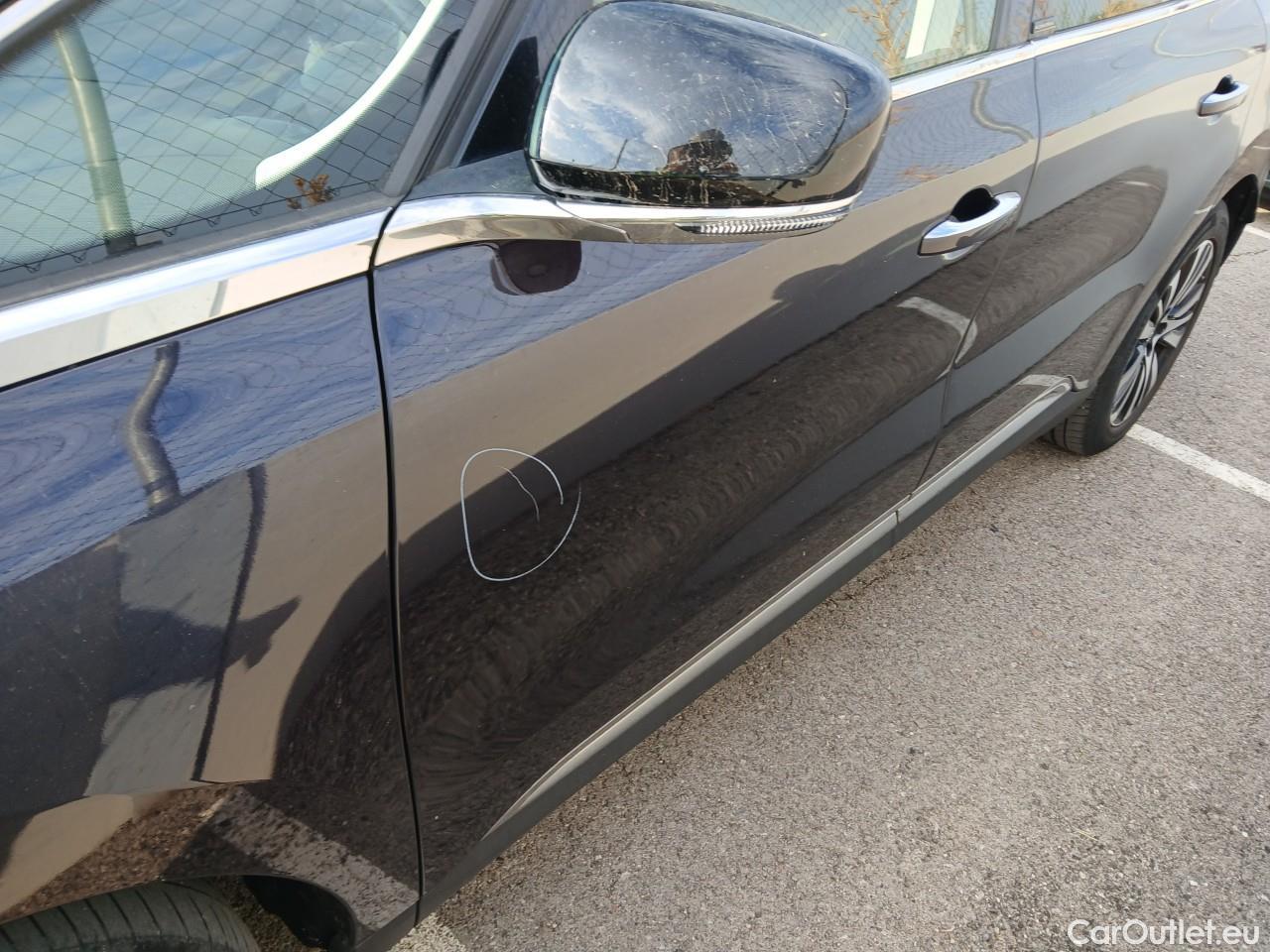  Renault  Espace RENAULT  / 2015 / 5P / monovolumen Init. P. TCe GPF 165 kW (225 CV) EDC -18 #26