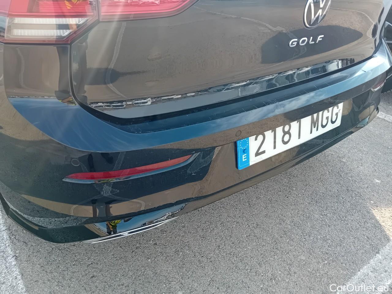  Volkswagen  Golf  VIII Berlina R-Line 1.5 TSI 130CV MT6 E6d #21